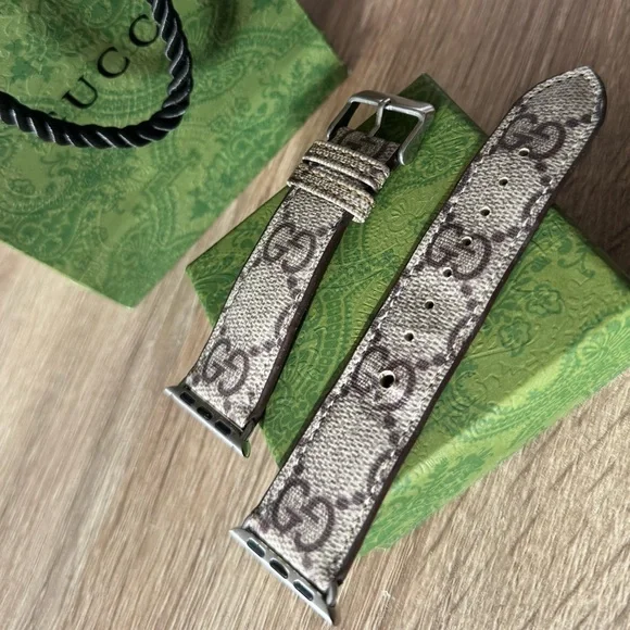 Upcycled Gucci GG Apple Watch Band - Picture 6 of 10